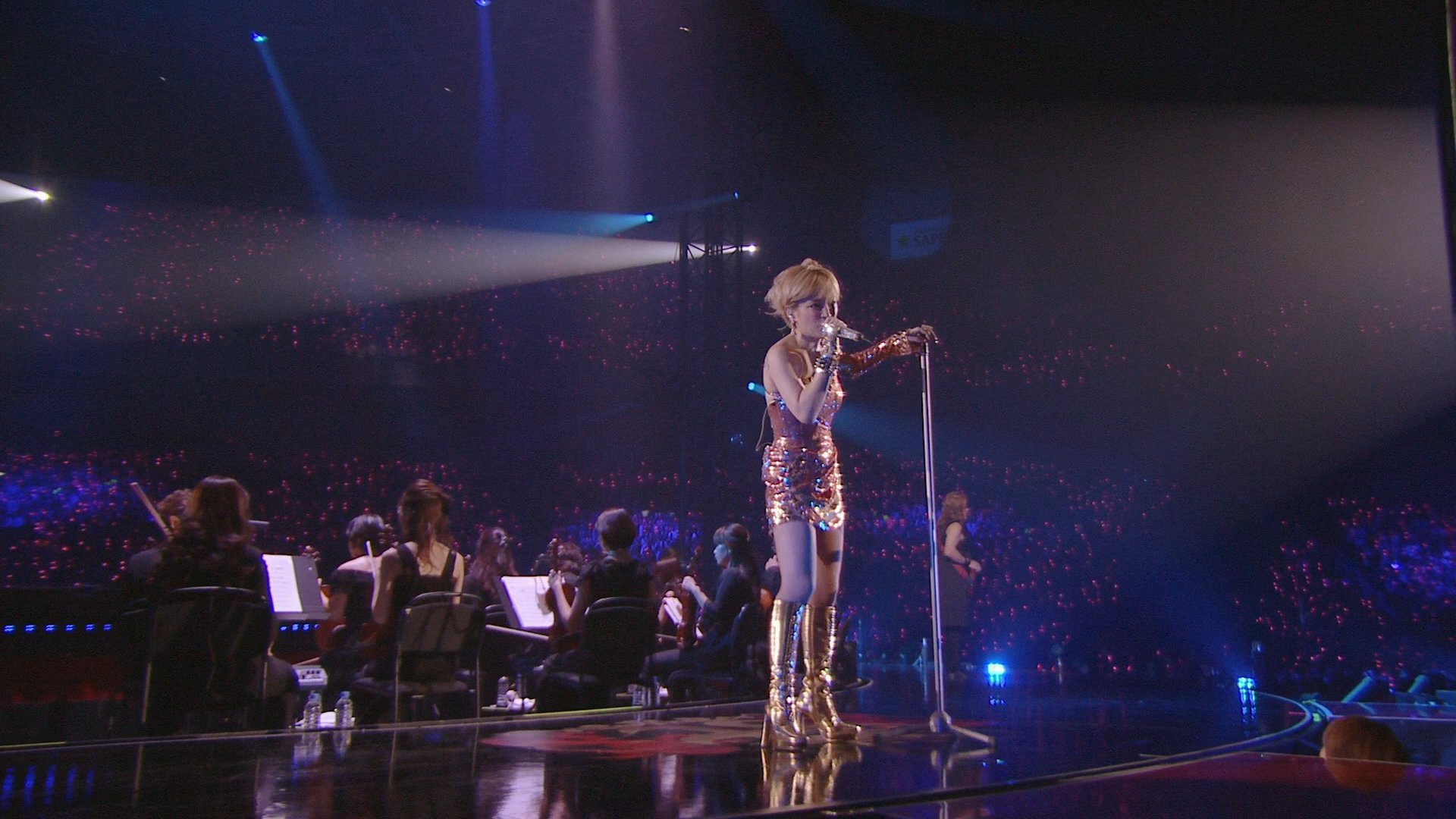 《滨崎步音乐的力量演唱会》2D蓝光原盘下载